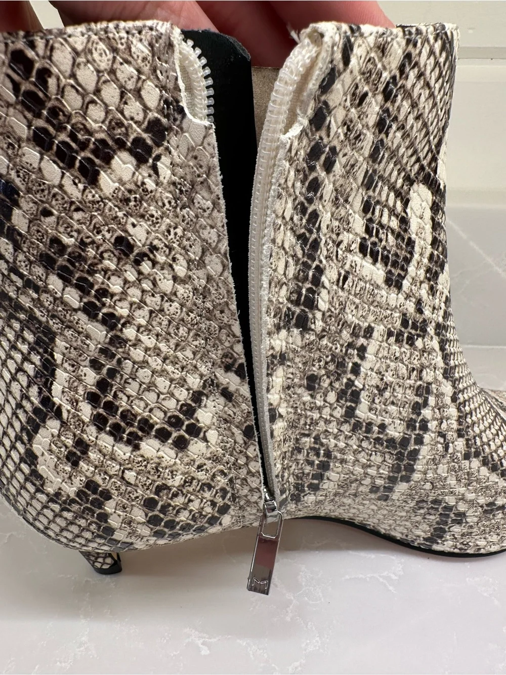 NWT-NIB|| Marc Fisher Itzia Snake-Print Ankle Boot. Size: 9.5M Women’s